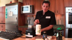 (Video): The Perfect Breakfast Smoothie